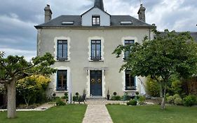 Clos Sanouva, Agapanthe